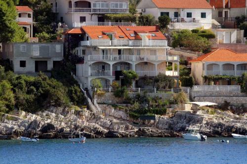 Apartments By The Sea Zavalatica (korcula) - 182