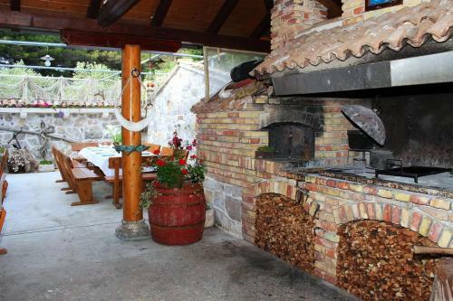 Apartments With Wifi Zlarin - 15409