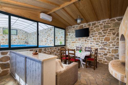 House Divino