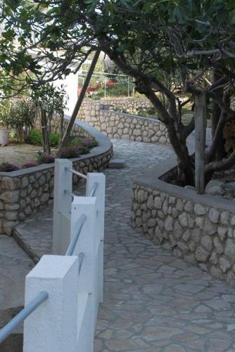 Apartment Kustici 6335a