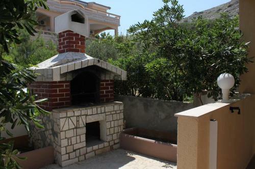 Apartment Metajna 6497d