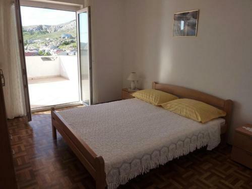 Apartment Metajna 525e