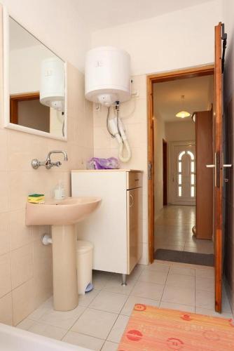 Apartments With A Parking Space Zuljana (peljesac) - 252