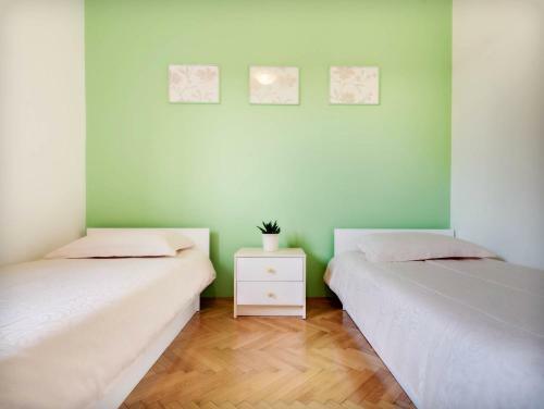 Apartments Zizic