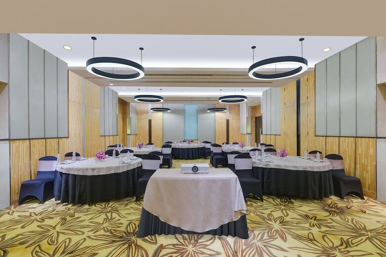 Hotel Dotw  -courtyard By Marriott Gurgaon