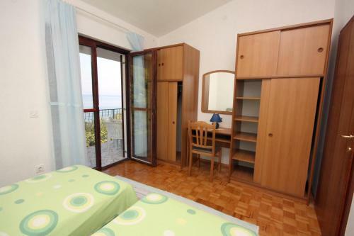 Apartments By The Sea Necujam (solta) - 5162