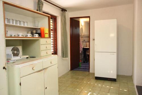Apartments By The Sea Necujam (solta) - 5186