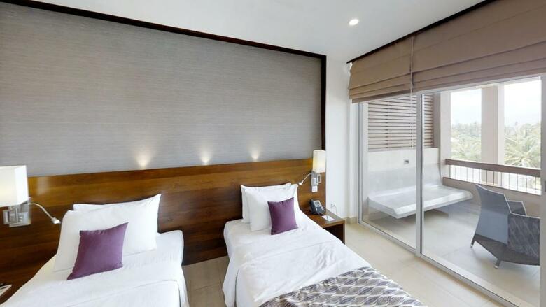 Hotel Amagi Lagoon Resort & Spa