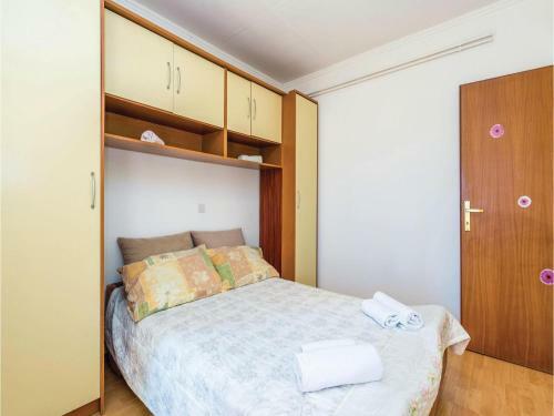 One-bedroom Apartment In Supetarska Draga