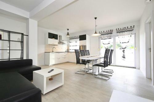Apartments Matkovic