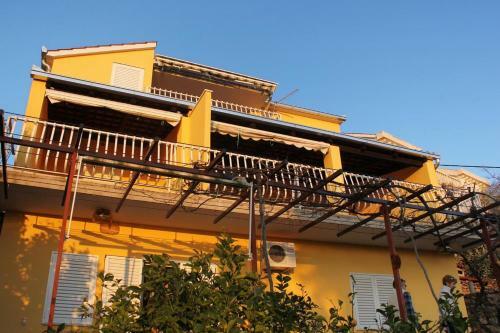 Apartments By The Sea Nemira (Omis) - 5956