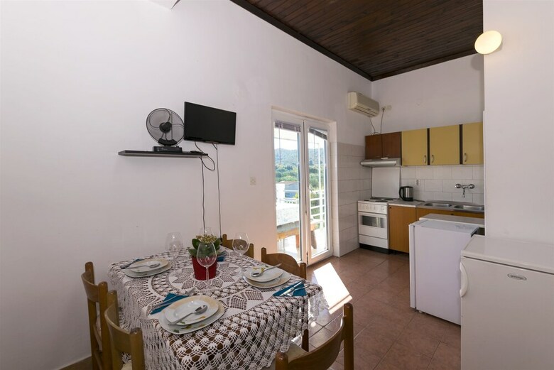 Apartments Irena