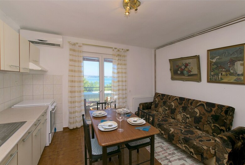 Apartments Irena