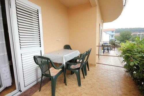 Apartments By The Sea Kraj (pasman) - 333