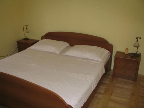 Apartments With A Parking Space Tribunj (vodice) - 13174