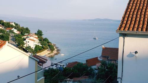Apartments With A Parking Space Mavarstica (ciovo) - 8685