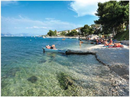 Apartment Mastrinka With Sea View III