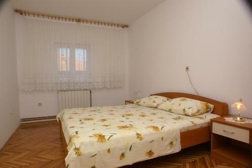 Apartments By The Sea Seget Donji (trogir) - 2041