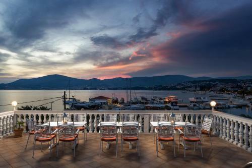Apartamentos Villa Arany