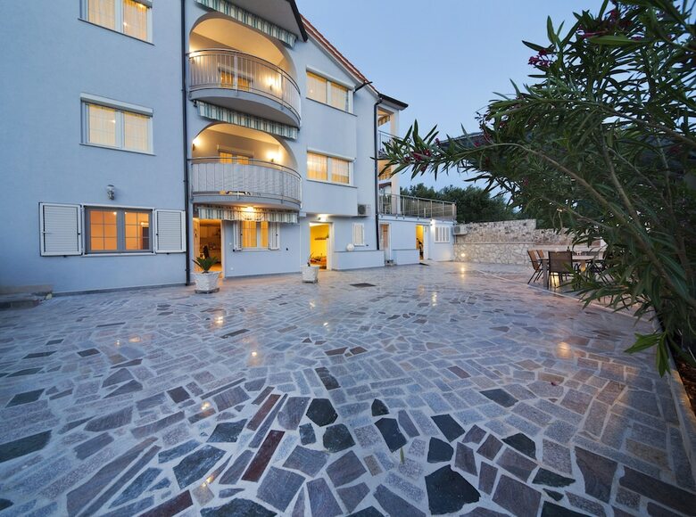 Apartments Slavko