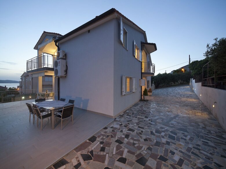 Apartments Slavko