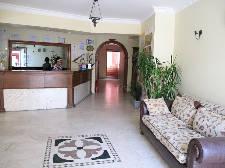 Apartamentos Rosy Suites