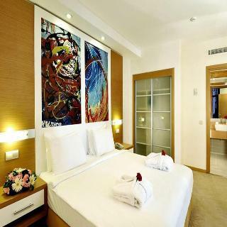 Hotel Adakule