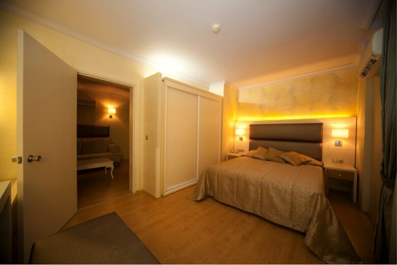 Grand Hotel Faros
