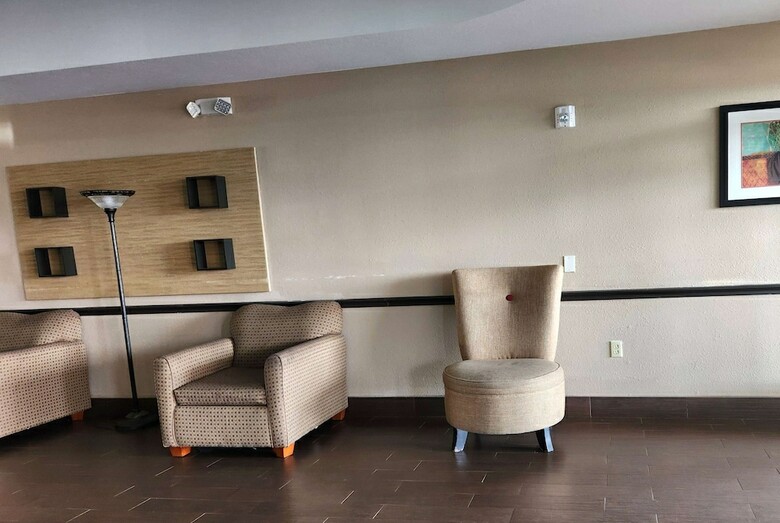 Hotel Comfort Suites West Energy Corridor