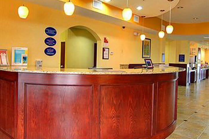 Hotel Comfort Suites West Energy Corridor