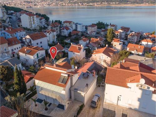 Apartment Trogir With Sea View 04