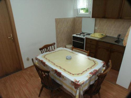Apartment Mastrinka 2084b