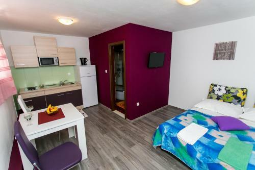 Apartments Toma?