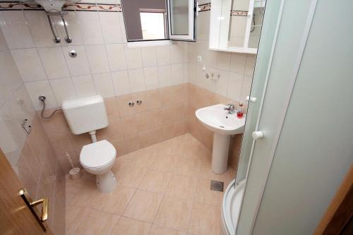 Apartments With Wifi Seget Vranjica (trogir) - 4870