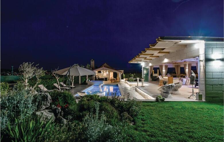 Holiday Home Seget Donji With Hot Tub IX