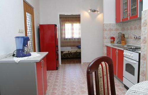 Apartment Slatine 972b