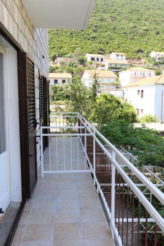 Apartments With A Parking Space Trpanj (peljesac) - 10148