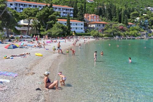 Apartment Trpanj 10148c