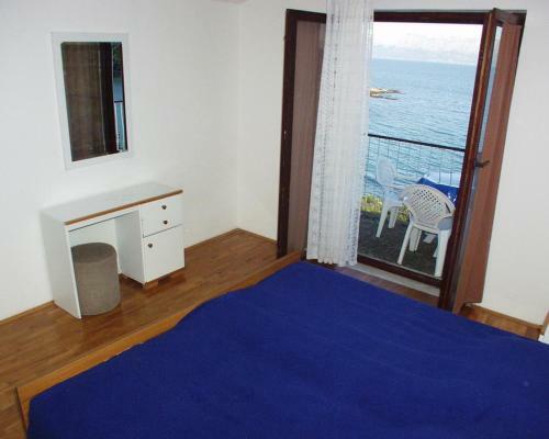 Apartment Trpanj 258b