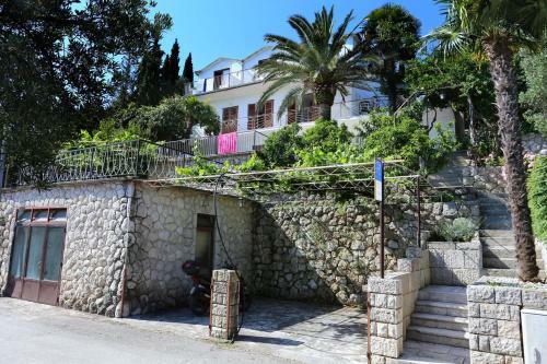 Apartment Trpanj 258a