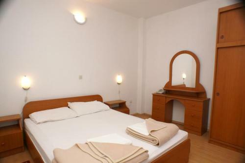 Apartment Trpanj 3162f