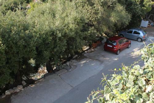 Apartments By The Sea Ubli (Lastovo) - 8355