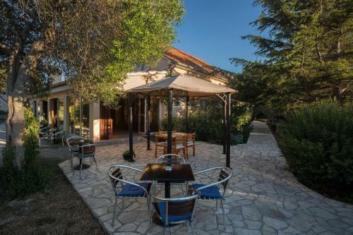 Apartment Ugljan 8241e