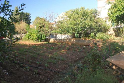 Apartments With A Parking Space Ugljan - 8430