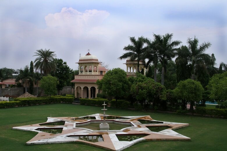 Hotel Rajputana Resort (t)
