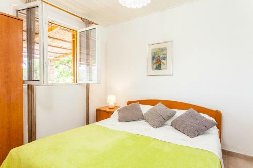 Pebble Bay Paradise House