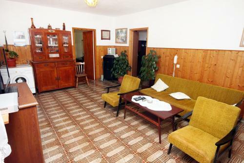 Apartments By The Sea Veli Iz (Iz) - 6255