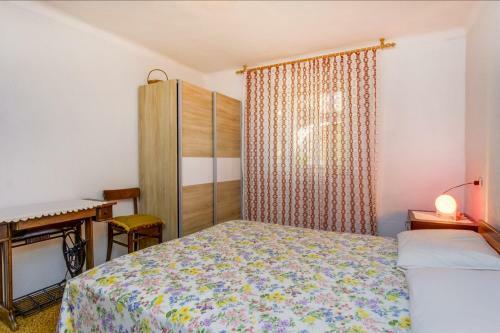 Apartments Ivna