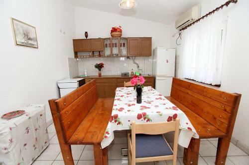 Apartment Ruzmarin