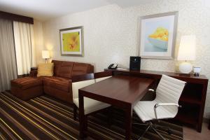 Hotel Embassy Suites - Savannah Airport